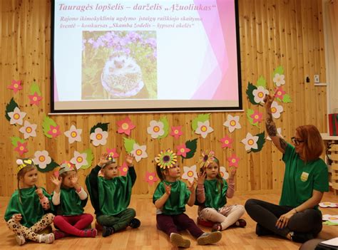 Mažieji skaitovai konkurse su knygomis