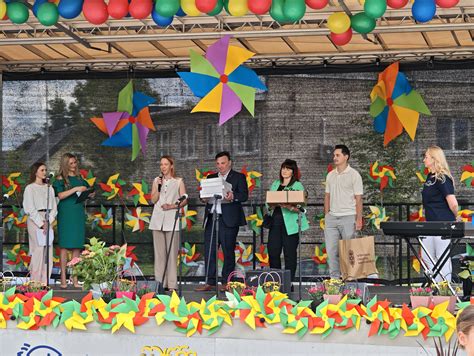 Vaikų ir paauglių socialinio centro pastatas Nemenčinėje