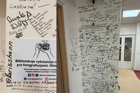 Dariaus Antanaičio autografas ant sienos