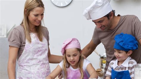 šeima kartu leidžia laiką