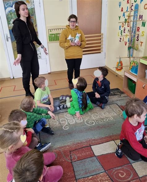 vaikų edukacinė veikla ir bendrystė dienos centre