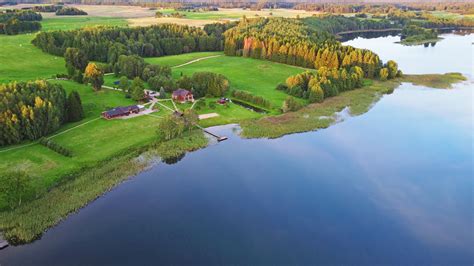 vaikystės atsiminimai ir kaimo aplinka