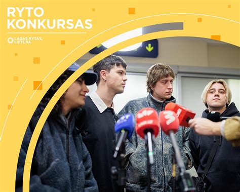 Grupės Pompa archyvinė nuotrauka su devyniasdešimtųjų stilistikos atributika
