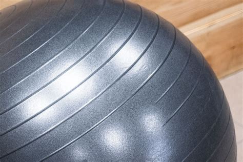 patarimai kaip prižiūrėti gimnastikos kamuolį