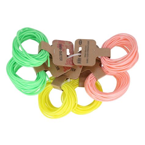 Pavyzdys mezginio su nukeltų akių raštu