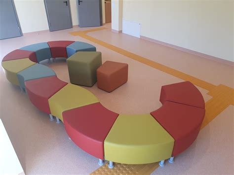 Minkšti kampiniai baldai vaikams