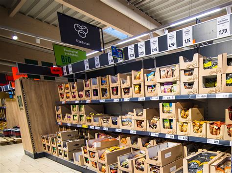 Lidl medinių žaislų asortimentas