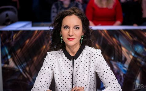 Nuotrauka, kurioje Livija Gradauskienė su vyru Marijumi Gradausku ir vaikais