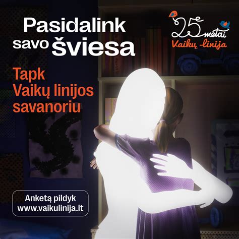 Vaikų linijos savanoriai teikiantys pagalbą telefonu