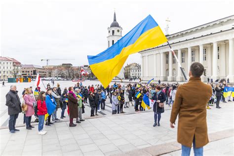 Simbolinis vaizdas, iliustruojantis kovą už laisvę