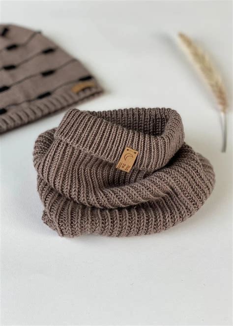 Vaikiškos kaklo movos