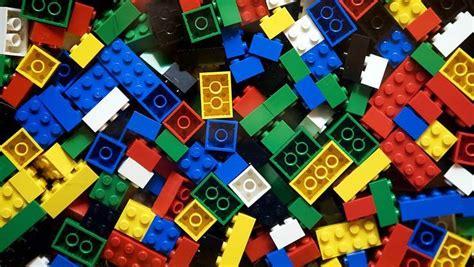 Lego kaladėlės skiemenims sudaryti