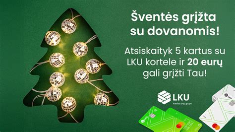 Šventės akimirka su dovanomis ir padėkos kortelėmis