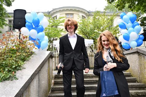 Stasio Šimkaus portretas su natomis