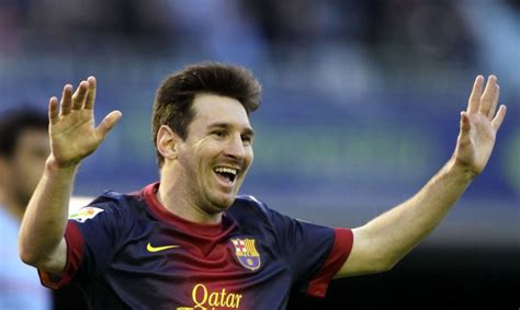 Lionelis Messi švenčia įvartį „FC Barcelona“ klube