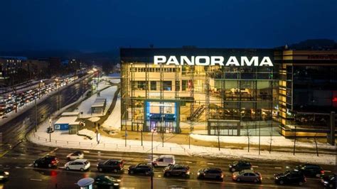 Prekybos centro „Panorama“ fasadas Vilniuje