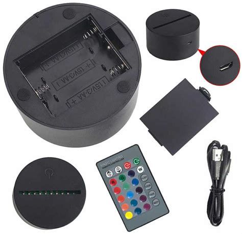 Rankos smulkinančios virtą mėsą kūdikiui