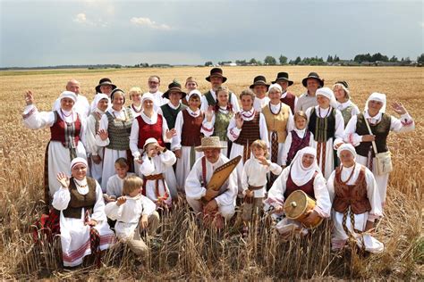 Lietuviškos tradicijos ir muzika