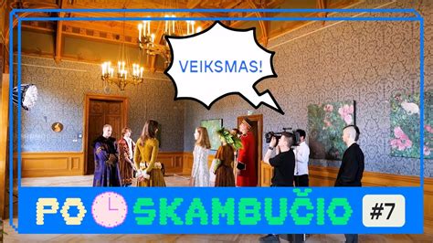 vaikai žiūri animacinį filmą