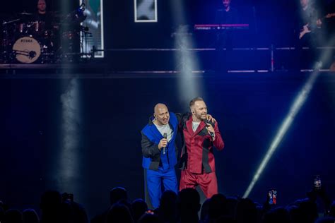 Juozas Butnorius ir Algirdas Radzevičius grupės „Patruliai“ scenoje