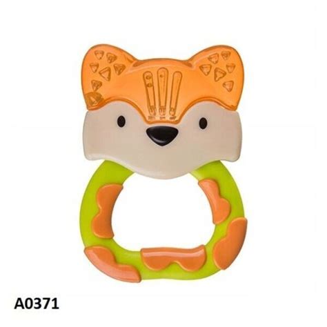 Vaiko rankose barškutis