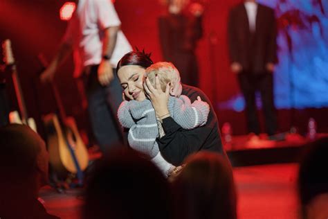 Justė Arlauskaitė-Jazzu su sūnumi Majumi Jonu