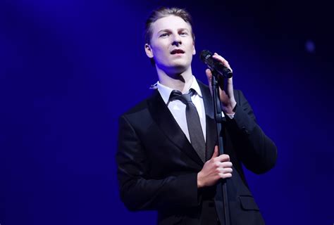 Justinas Lapatinskas scenoje