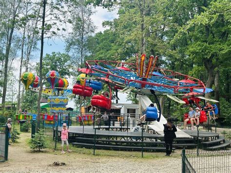 Tarzanijos pramogų parko atrakcionai