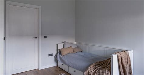 Skandinaviško stiliaus vaikiškos lovos-namelio pavyzdys