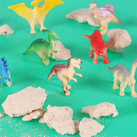 archeologinio kasinėjimo rinkinys dinozaurų figūrėlės