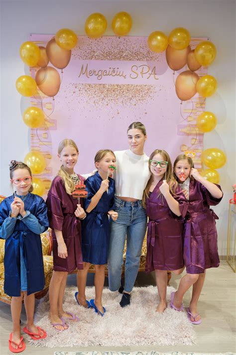 Mergaičių SPA procedūros gimtadienio šventėje