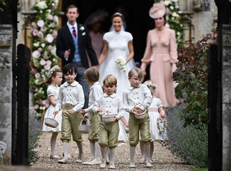 Princesė Charlotte ir princas George'as per karališkąsias vestuves