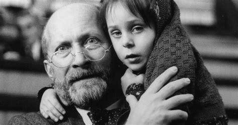 Janušas Korčakas su vaikais