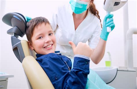 Vaikas po sedacijos dantų gydymo