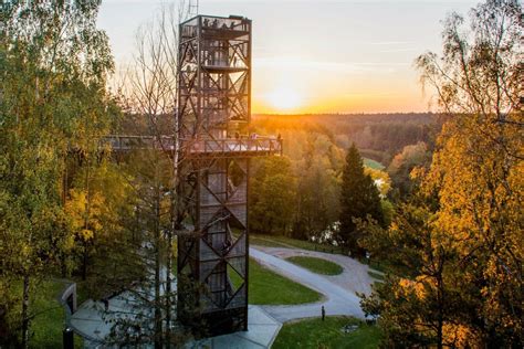 Medžių lajų takas ir Puntuko akmuo Anykščiuose
