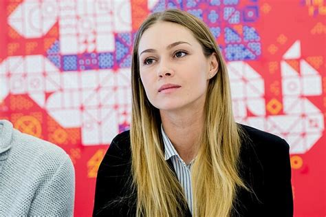 Ieva Andrejevaitė su kovos atributika