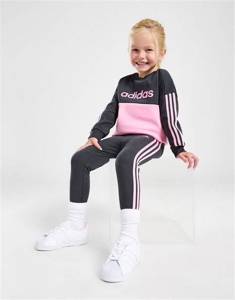 Istoriniai Adidas modeliai vaikams