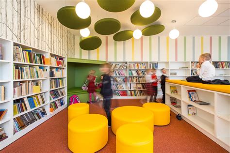 Plungės vaikų bibliotekos interjeras