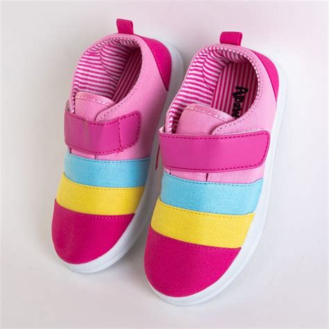 Spalvingi vaikiški perukai