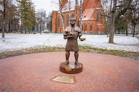 Algirdo Juškevičiaus sukurta skulptūra
