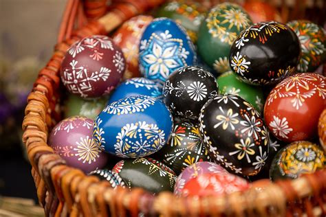 tradiciniai velykiniai margučiai