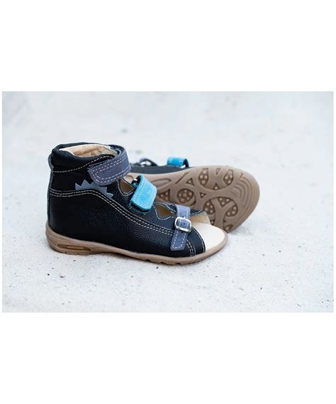 ortopedinės basutės su užkulniu