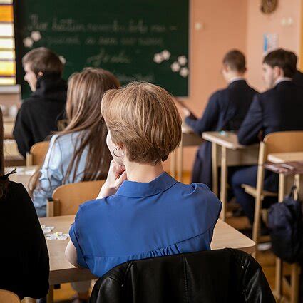 Sigitas Noreika su mokiniais pilotų mokykloje