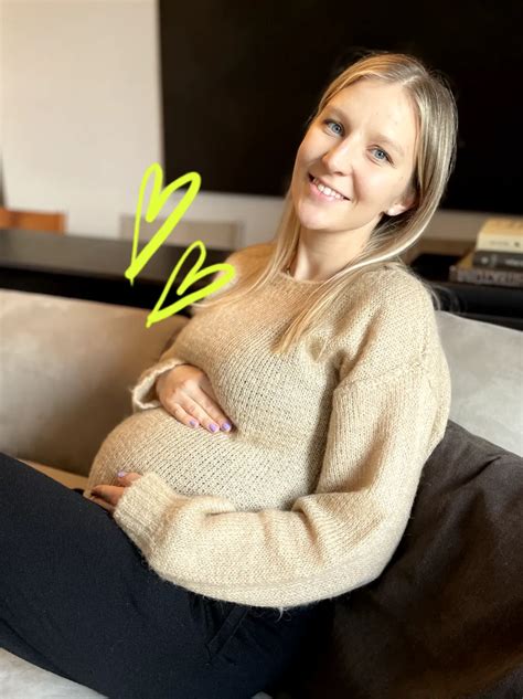 Moterys ruošiasi gimdymui