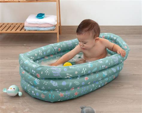 pripučiama vaikiška vonelė