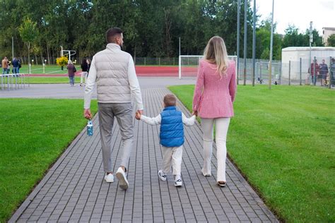 tėvai laisvalaikiu po vaikų išsikraustymo