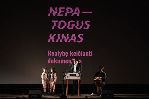 Nepatogus kinas festivalio logotipas