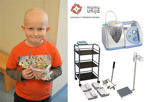 Vaikai atlieka fizinius pratimus sporto salėje