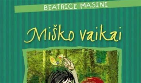 vaikai žaidžiantys miško gyvūnus su muzikos instrumentais