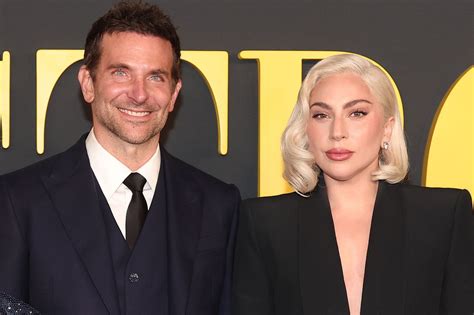 Lady Gaga ir Bradley Cooper filmo plakate